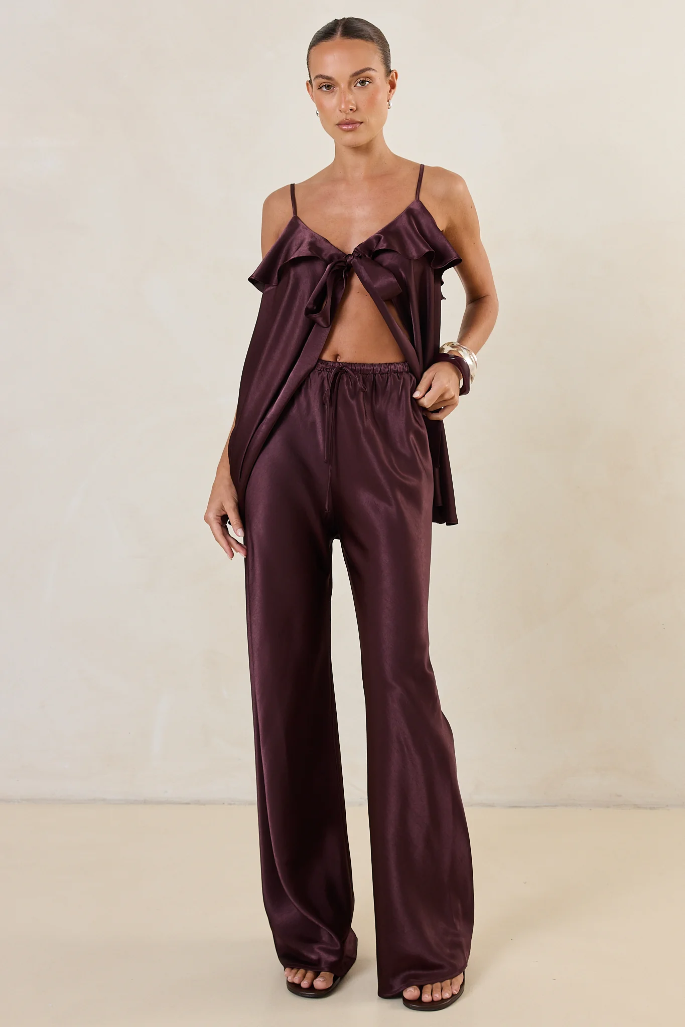 Ines Pant (Wine) - Image 3