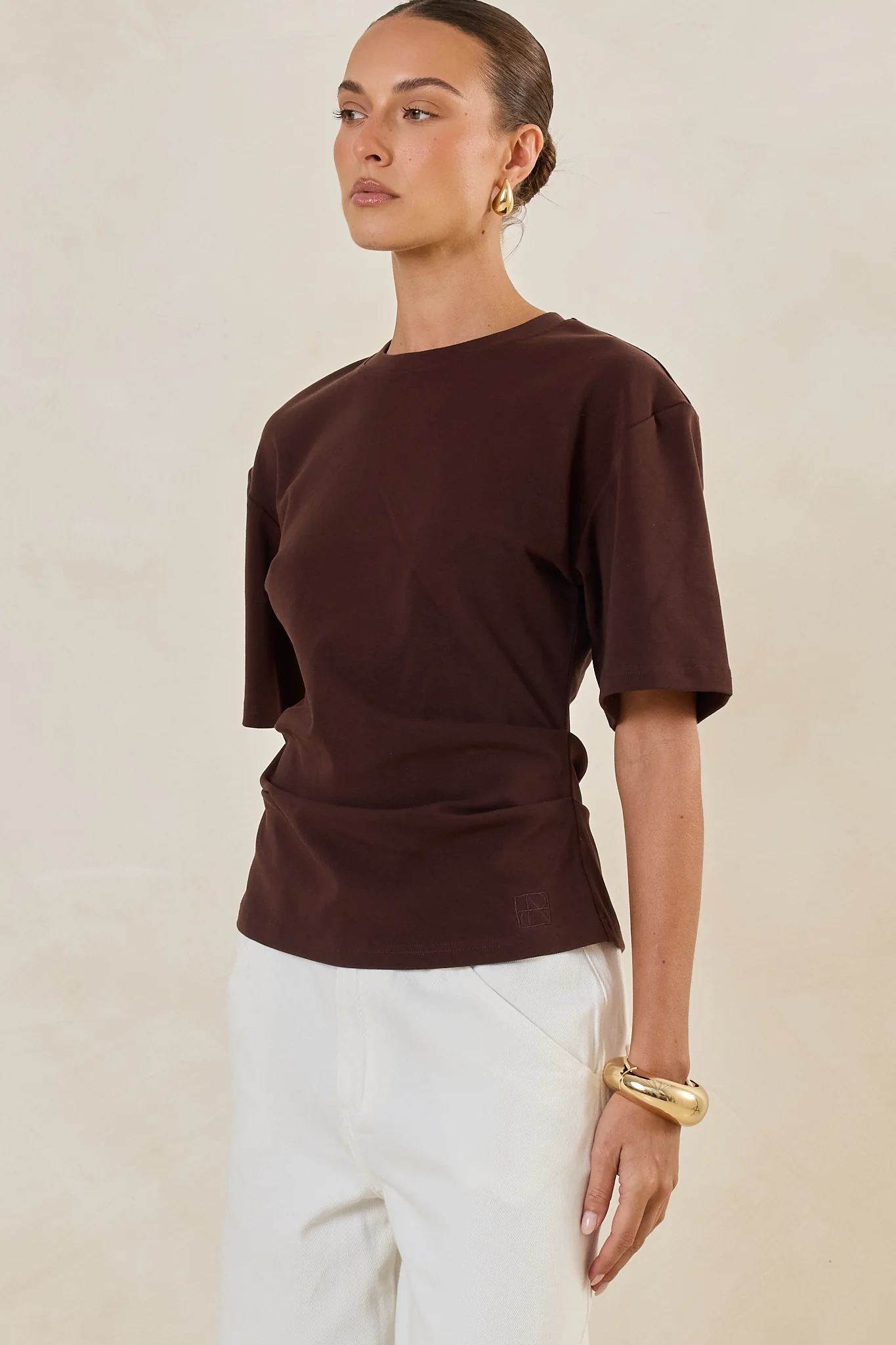 Rory Cinched Tee (Chocolate) - Image 8