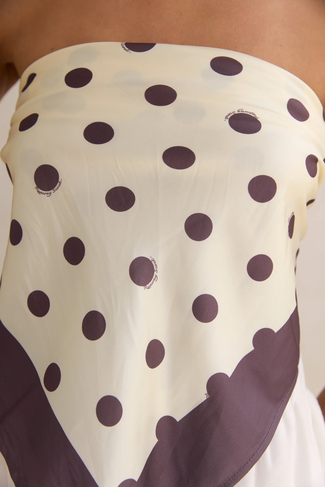 Runway Scout Scarf (Chocolate) - Image 7